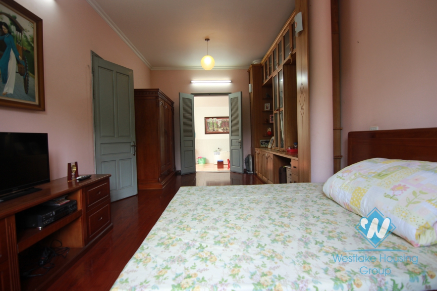 Spacious villa with 500 sqm living space for rent in Tay Ho, Hanoi